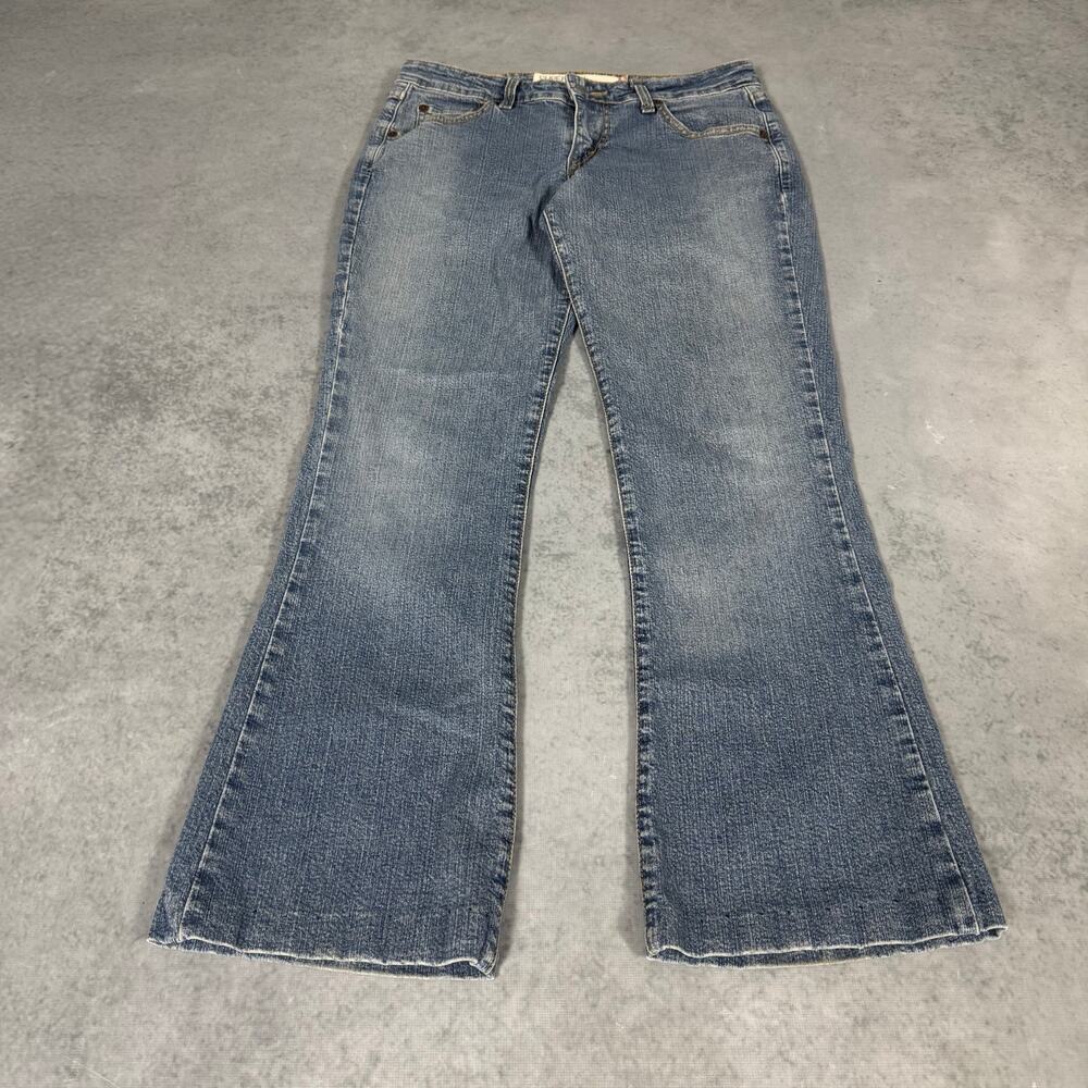 Levis 518 Superlow Bootcut Jeans Medium Wash - Size: 5M JR - Picture 3 of 8
